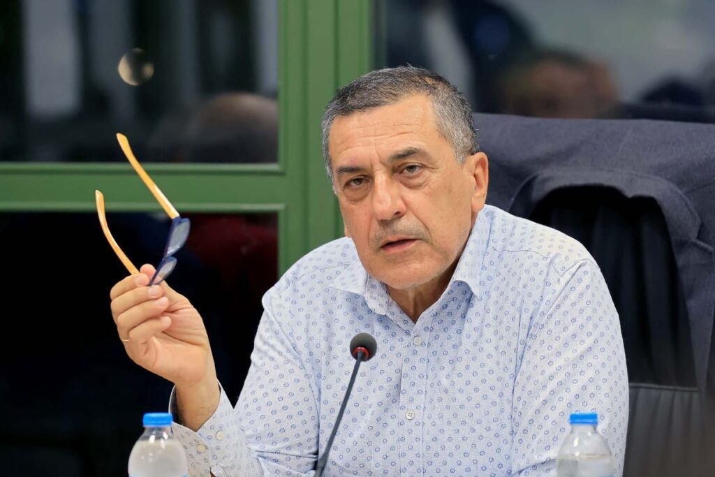 Ο δορυφόρος φταίει ...