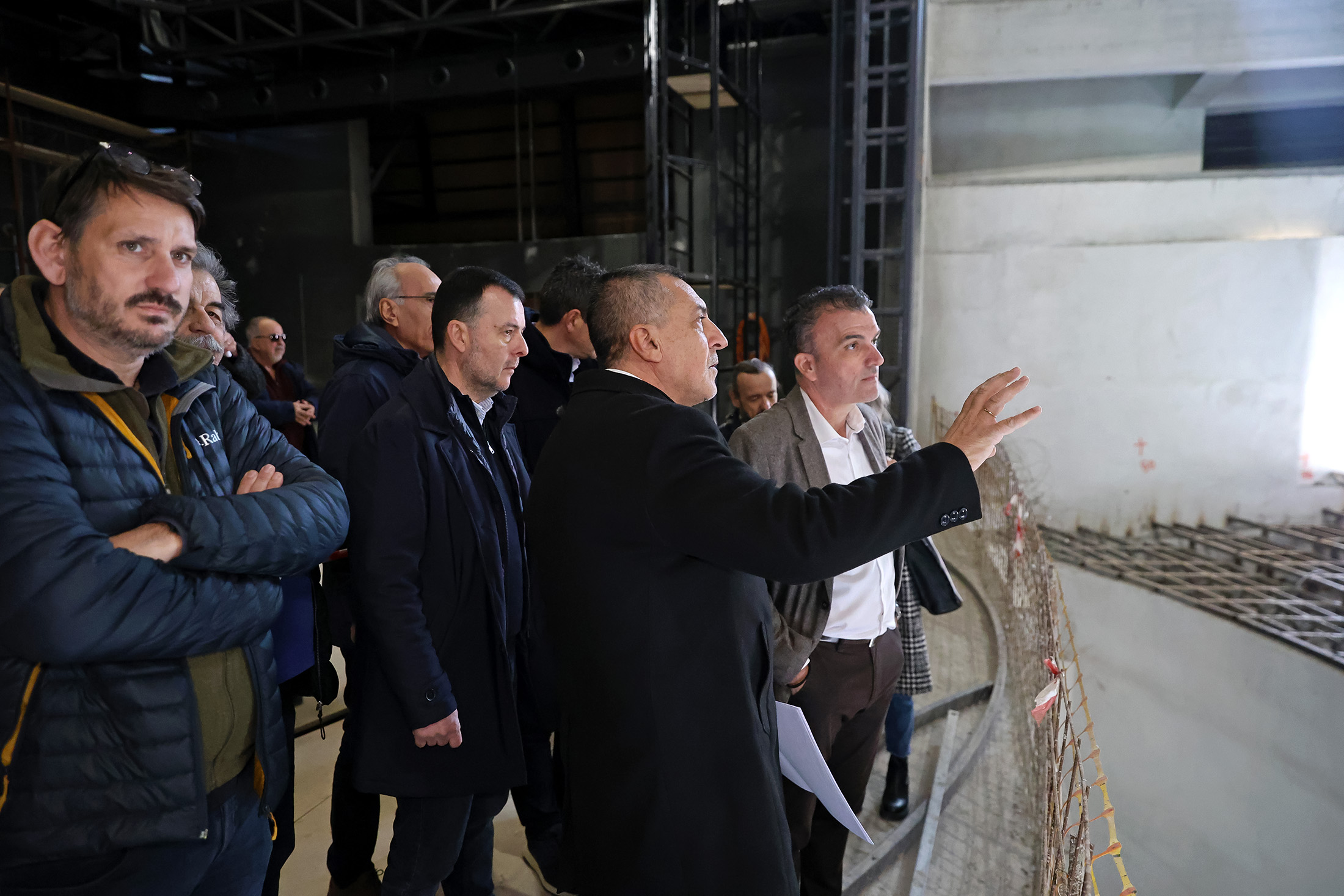 Ο Περιφερειάρχης της Εικόνας — Τα Έργα στο Περιθώριο»