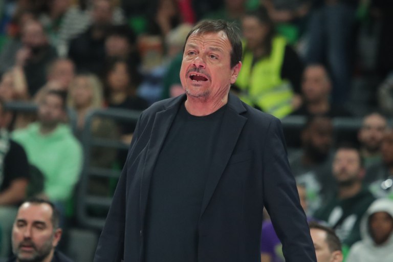 Αταμάν: Μετά το καταστροφικό δεκάλεπτο, παίξαμε σαν Παναθηναϊκός