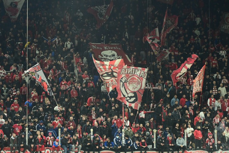 Χωρίς οπαδούς της η ΑΕΛ στο Καραϊσκάκη κόντρα στον Ολυμπιακό  Στοπ από την Αστυνομία