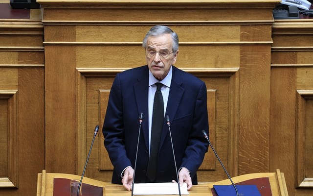 Αντ. Σαμαράς: "Δεν υπάρχουν επαγγελματίες ανησυχούντες. Ερασιτέχνες εφησυχασμένοι υπάρχουν" - Τι απαντά η κυβέρνηση