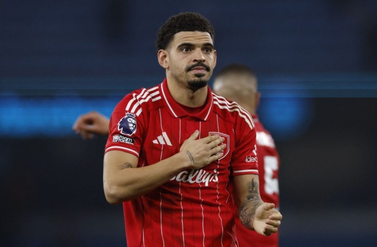 LIVE: Νότιγχαμ Φόρεστ  Φούλαμ