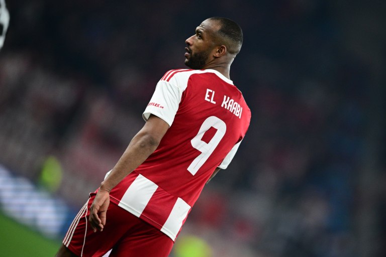 Επίσημο: Ανανέωσε με τον Ολυμπιακό ο Ελ Κααμπί (vid)