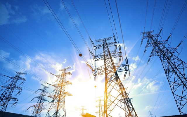 Προφυλαγμένοι απέναντι στην ενεργειακή κρίση όσοι έχουν σταθερά τιμολόγια ρεύματος