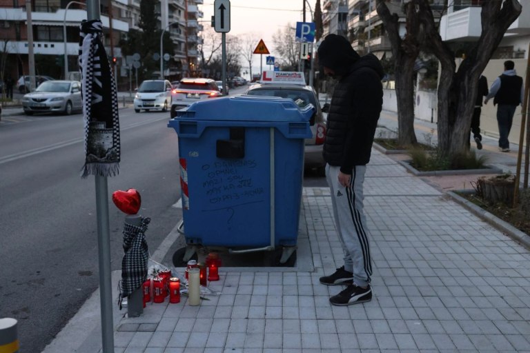 Δολοφονία 20χρονου στη Θεσσαλονίκη: Νέο βίντεο ντοκουμέντο λίγα λεπτά μετά τη φονική συμπλοκή