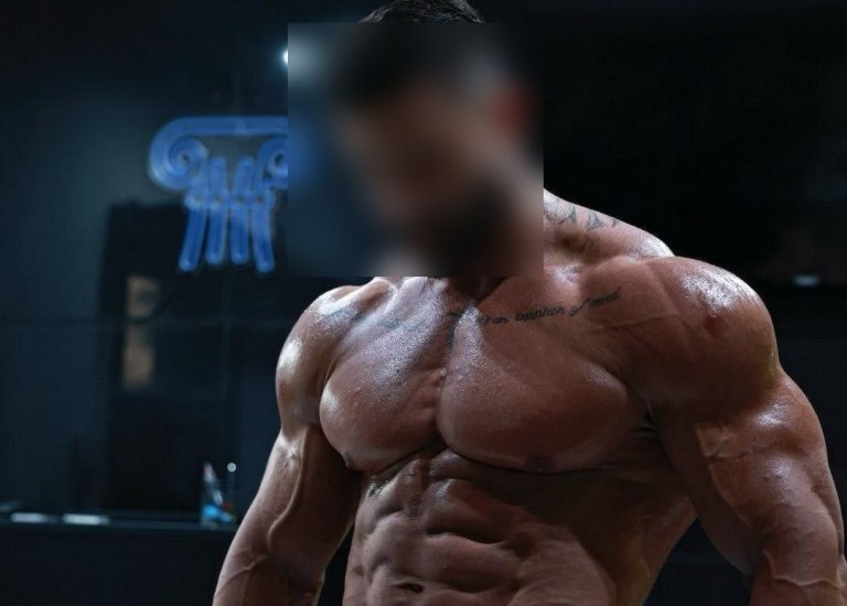 Θεσσαλονίκη: Συνελήφθη γνωστός tiktoker bodybuilder  Η έφοδος της ΕΛ.ΑΣ. στο γυμναστήριό του για αναβολικά