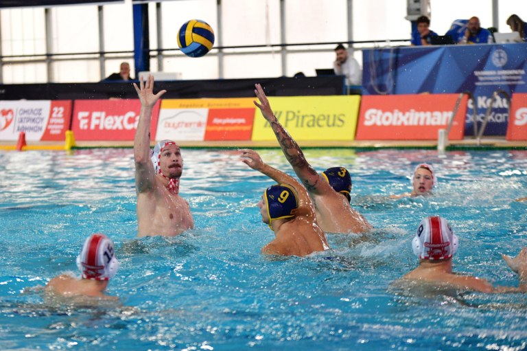 Ολυμπιακός  Παλαιό Φάληρο 24-7: Άνετη νίκη πριν τη Μπρέσια για τους ερυθρόλευκους