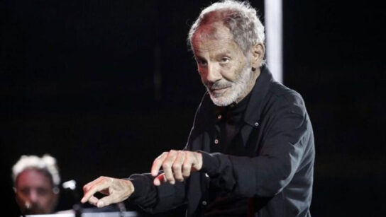 Σταύρος Ξαρχάκος: Το αντίο