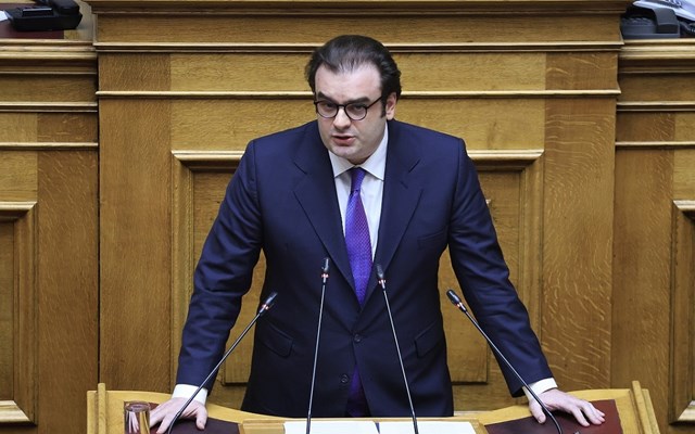 Κ. Πιερρακάκης: Η Κρήτη συνεισφέρει 5% στο ΑΕΠ της Ελλάδας  Τουριστικά έσοδα αυξημένα στα 2,4 δισ. ευρώ