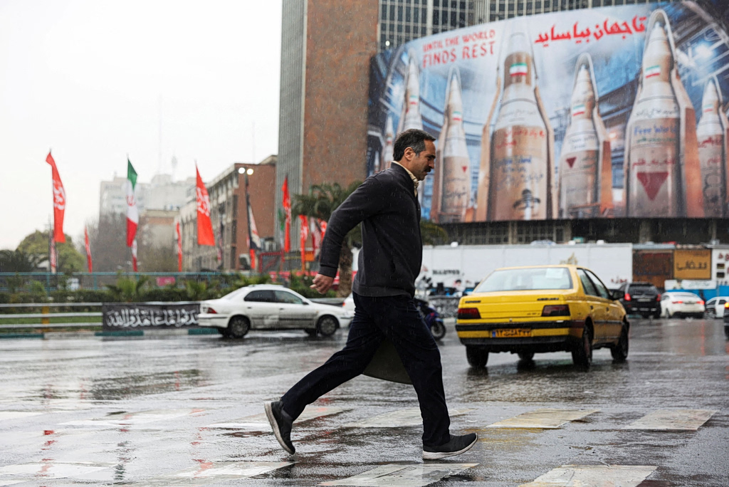 Guardian: Η καθημερινότητα των Ιρανών εν μέσω πολέμου  Θέλουμε αλλαγή, αλλά όχι έτσι