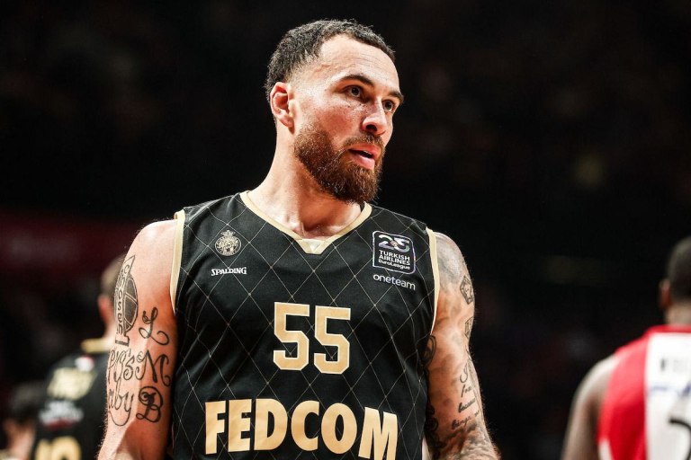 Θετικά νέα για τους παίκτες της Μονακό: Έλαβαν μέρος της οφειλόμενης αμοιβής του Δεκεμβρίου