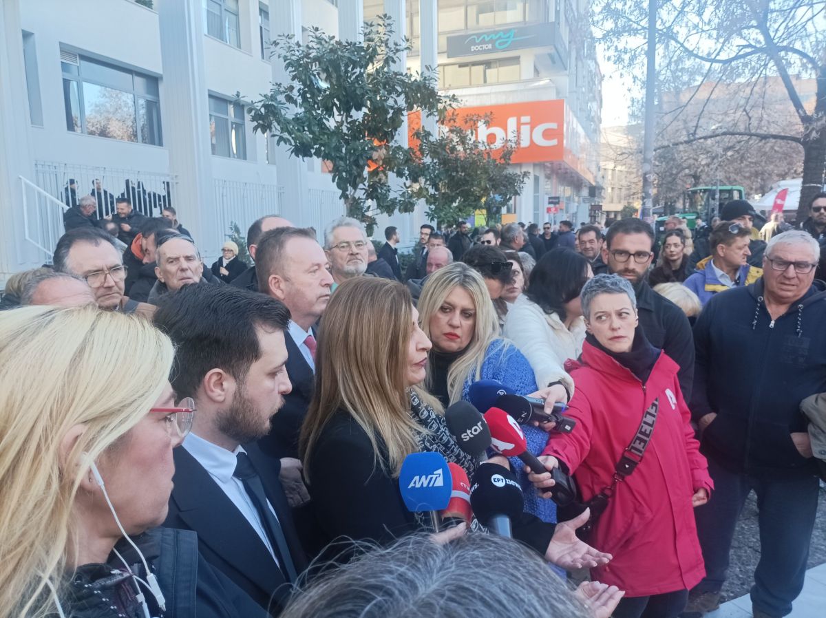 Αναβολή της δίκης των δύο