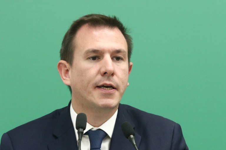 Φραστική επίθεση από τον