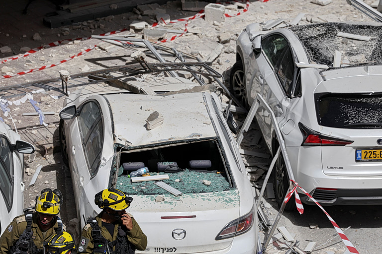 Αναφορές ο Μοτζτάμπα