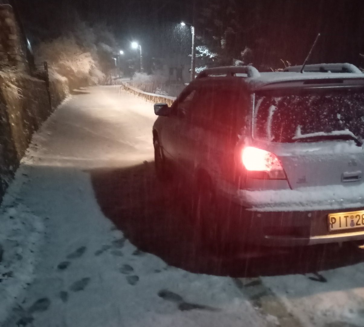 Ανοιξιάτικο χιόνι στα ορεινά της Θεσσαλίας