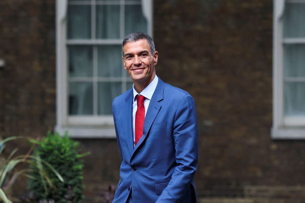 Η Ισπανία αυξάνει την πίεση