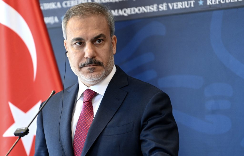 Λάθος του Ιράν να επιτεθεί στις χώρες του Κόλπου, λέει ο Φιντάν  Προειδοποίηση για γενικευμένη αποσταθεροποίηση