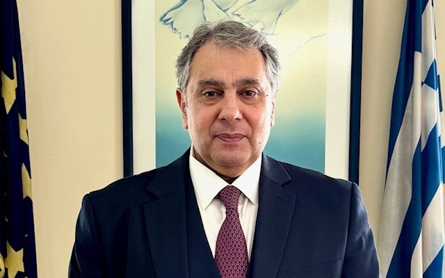 ΕΒΕΠ: Η αύξηση του κατώτατου μισθού σημαίνει "αυτοχρηματοδότηση" της αγοράς