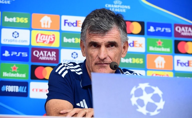 Μεντιλίμπαρ: Δεν αλλάζουμε