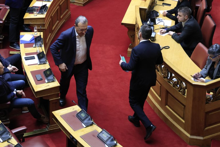 Έκλεισε ευγενικά την πόρτα στον Ανδρουλάκη ο Φάμελλος  Όχι στον προγραμματικό διάλογο στο πλαίσιο του συνεδρίου