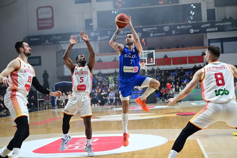 LIVE: Μαυροβούνιο  Ελλάδα