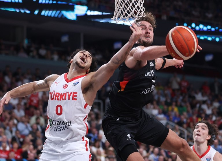 Τουρκία Γερμανία 83-88: