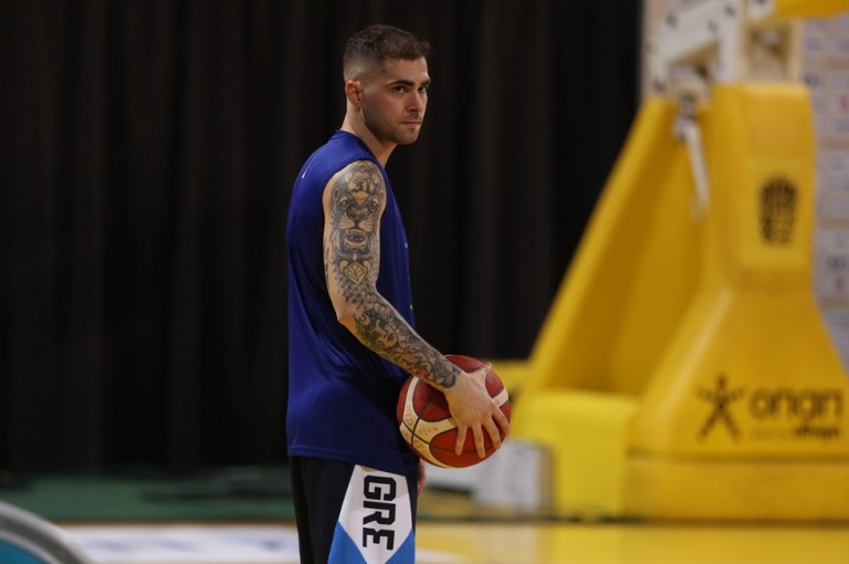 Με νέα πρόσωπα για το πρώτο