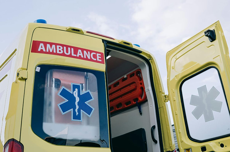 Θεσσαλονίκη: ΙΧ παρέσυρε