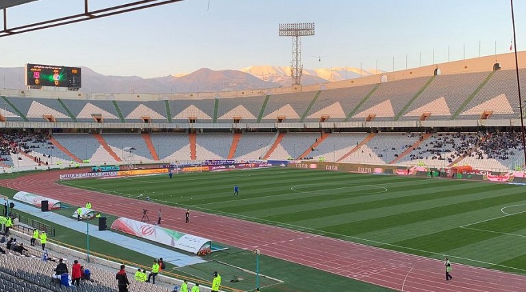 Το στάδιο Αζάντι στην Τεχεράνη έχει καταστραφεί από τους βομβαρδισμούς