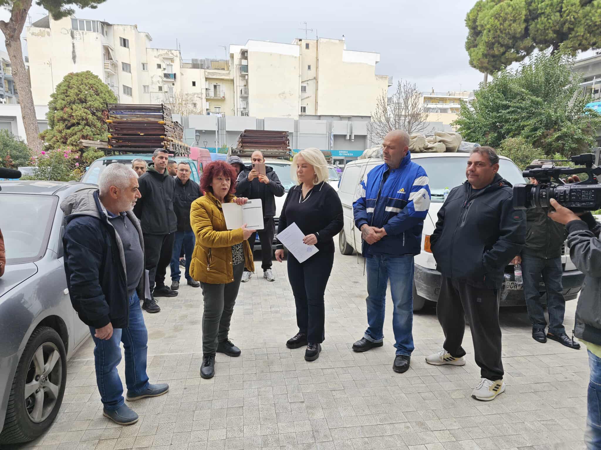 Κλειστές οι λαϊκές αγορές