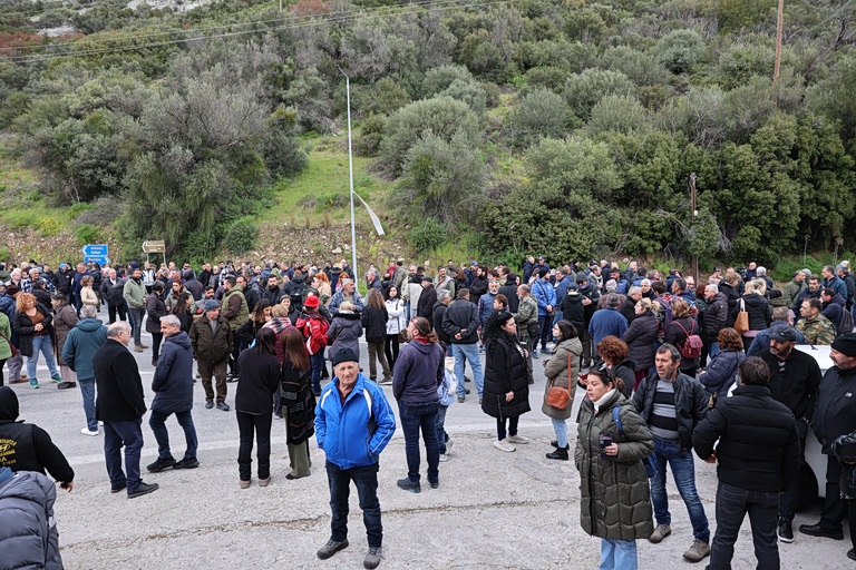Μυτιλήνη: Κλιμακώνουν οι κτηνοτρόφοι  Νέα κινητοποίηση την Πέμπτη