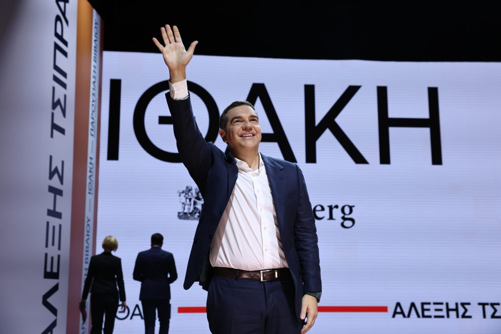 Επιστρεφει με κίνημα ο