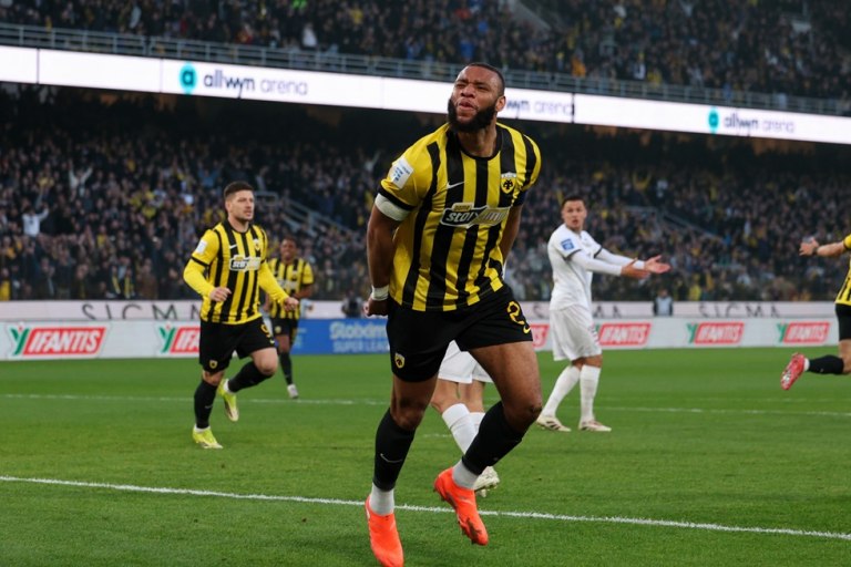 Η βαθμολογία της Superleague μετά τη νίκη της ΑΕΚ και την ισοπαλία στο Βικελίδης