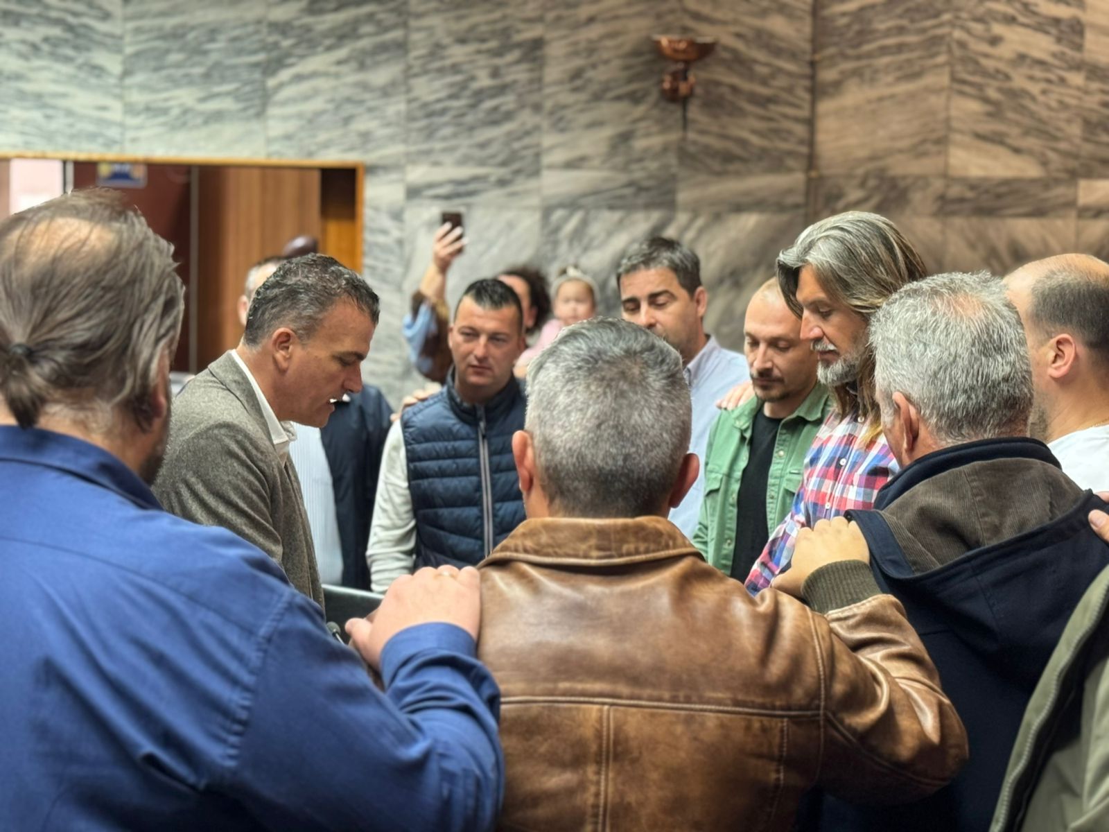 Ορκίστηκαν 13 μόνιμοι υπάλληλοι στον Δήμο Λαρισαίων