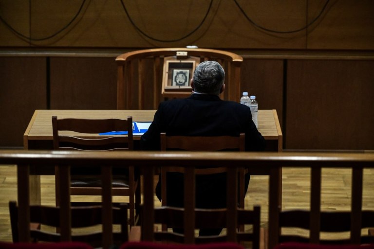 Σκανδαλώδες να