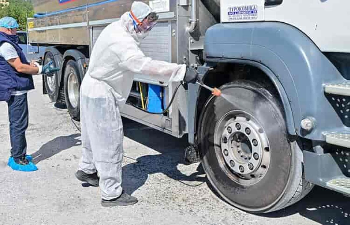 Περιφέρεια Θεσσαλίας: Η απάντηση Κουρέτα σε Μπιλλίνη περί ανεπαρκούς λειτουργίας των απολυμαντικών σταθμών για την ευλογιά