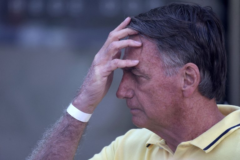 Βραζιλία: Βελτιώνεται η υγεία του Ζαΐχ Μπολσονάρου  Παραμένει σε νοσοκομείο με βρογχοπνευμονία