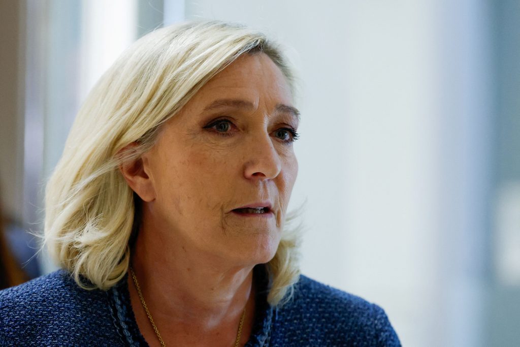 Μαρίν Λεπέν: Η τελευταία επίθεση