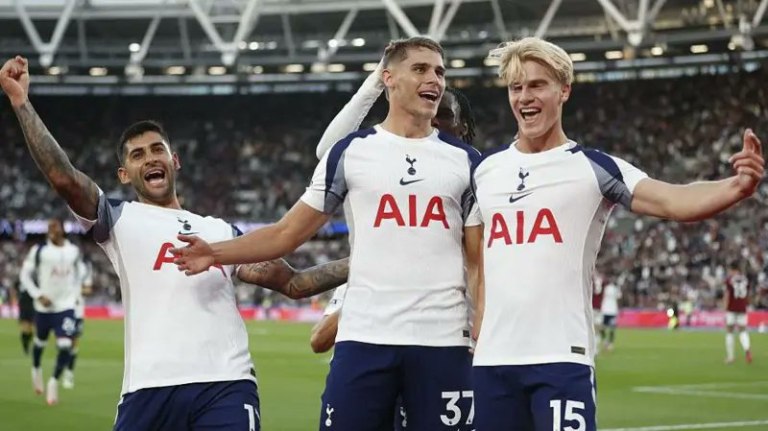 Άνετο διπλό της Τότεναμ