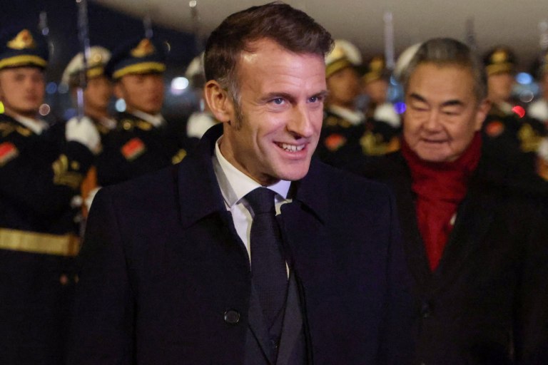 Ο Μακρόν στο Πεκίνο Τα