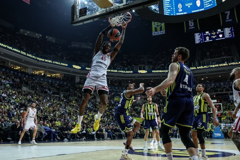 LIVE: Ολυμπιακός  Φενέρμπαχτσε