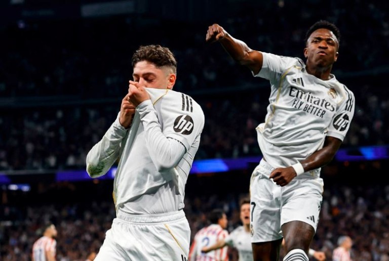 Ρεάλ Μαδρίτης  Ατλέτικο Μαδρίτης 3-2: Το έφερε τούμπα και έμεινε ζωντανή