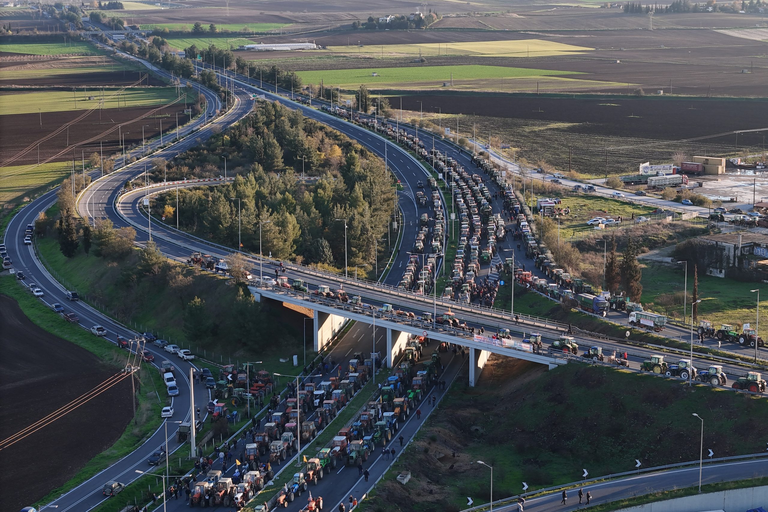 Μπλόκα αγροτών: Επεισόδια,