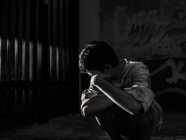 Γαλλία: Πατέρας κρατούσε