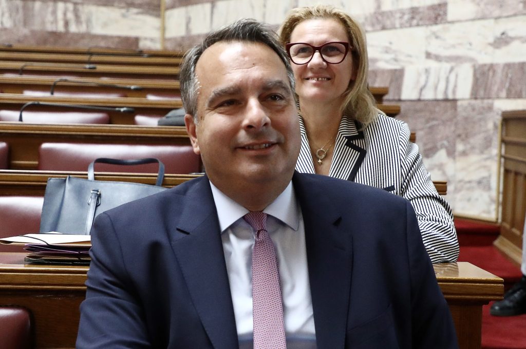 Θ. Παπαθανάσης: Στήριξη