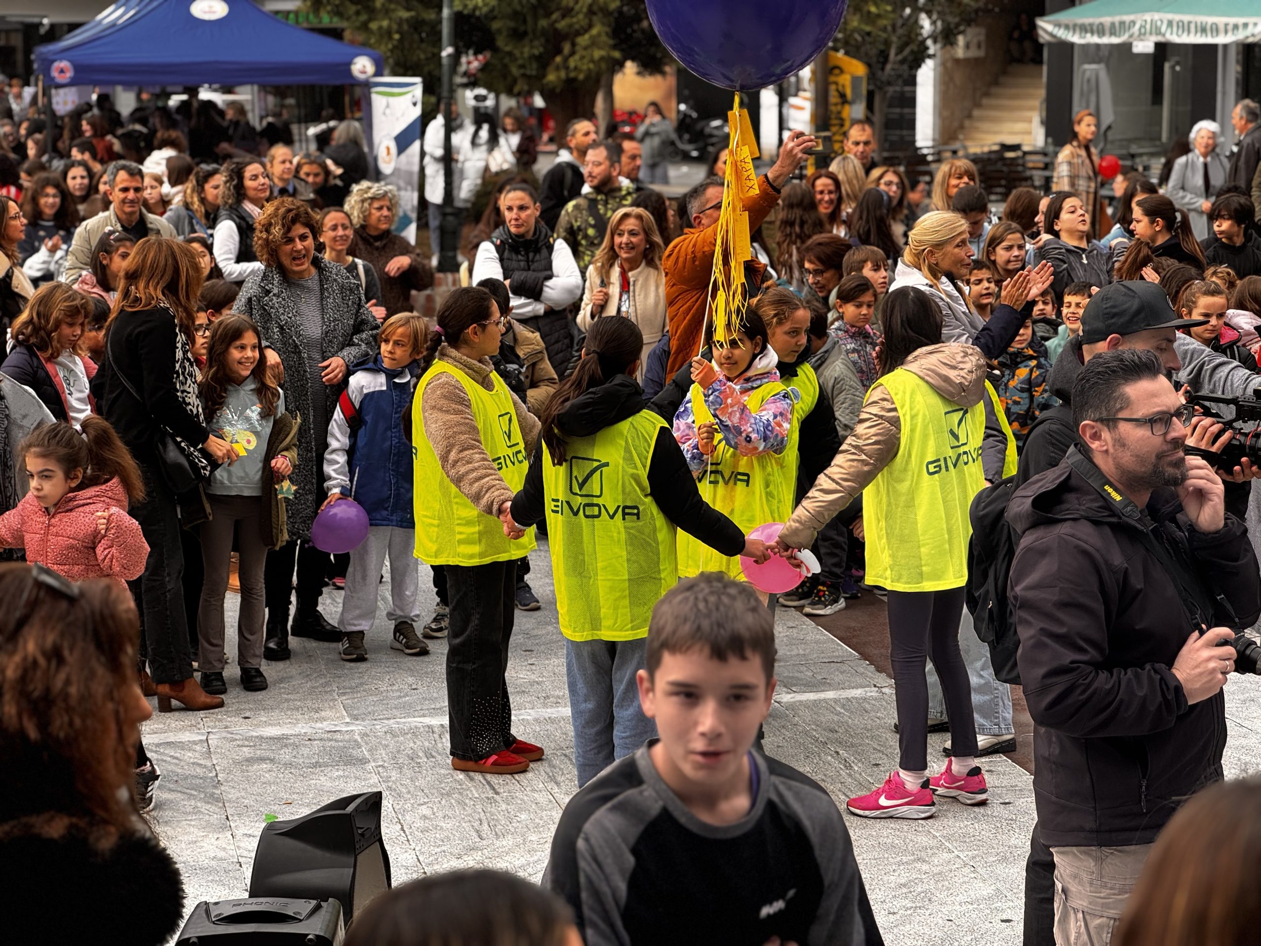 Μια αγκαλιά για όλους: η