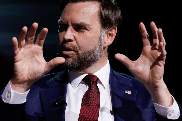 Διαπραγματεύσεις με τον Ιράν χωρίς τον Βανς  Τον απέσυρε ο Τραμπ την τελευταία στιγμή