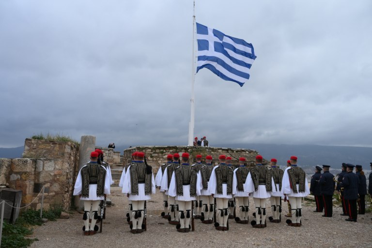 Δένδιας για 25η Μαρτίου: Η ιστορική μνήμη είναι ο οδηγός μας για το παρόν και το μέλλον του τόπου