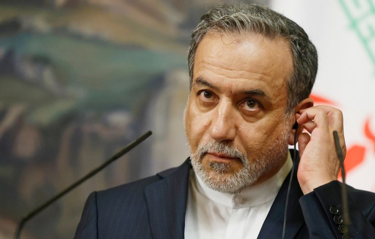 ΥΠΕΞ Ιράν: Η Τεχεράνη δεν θέτει κανένα όριο στο δικαίωμά της να αμυνθεί