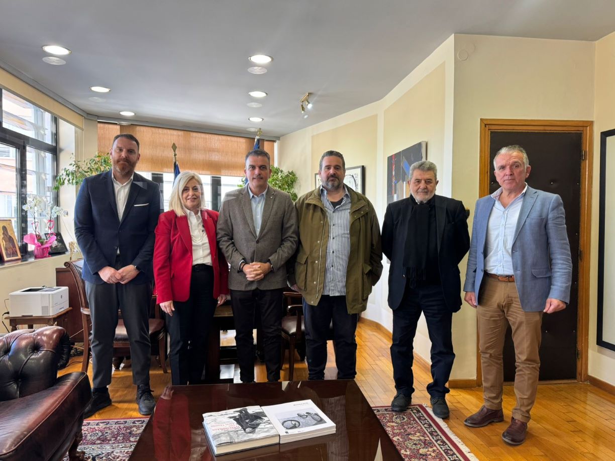 Σε αντικατάσταση του